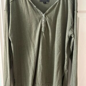 Green Long Sleeve Henley Top